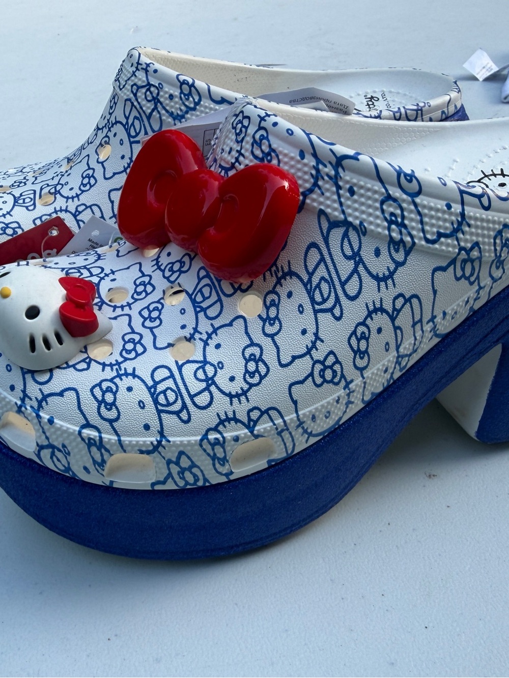 Crocs Hello Kitty High heel New - Picture 2 of 7